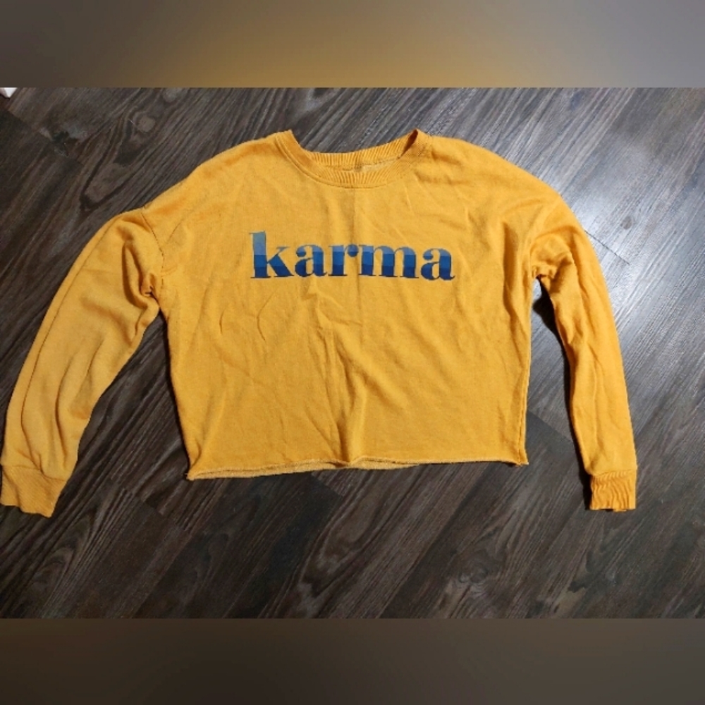 Karma half-top sweatshirt